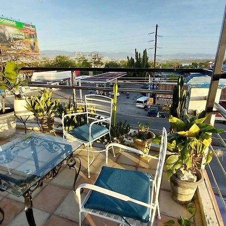 Primerose Residences - Near Mactan-Cebu International Airport 麦克坦 外观 照片